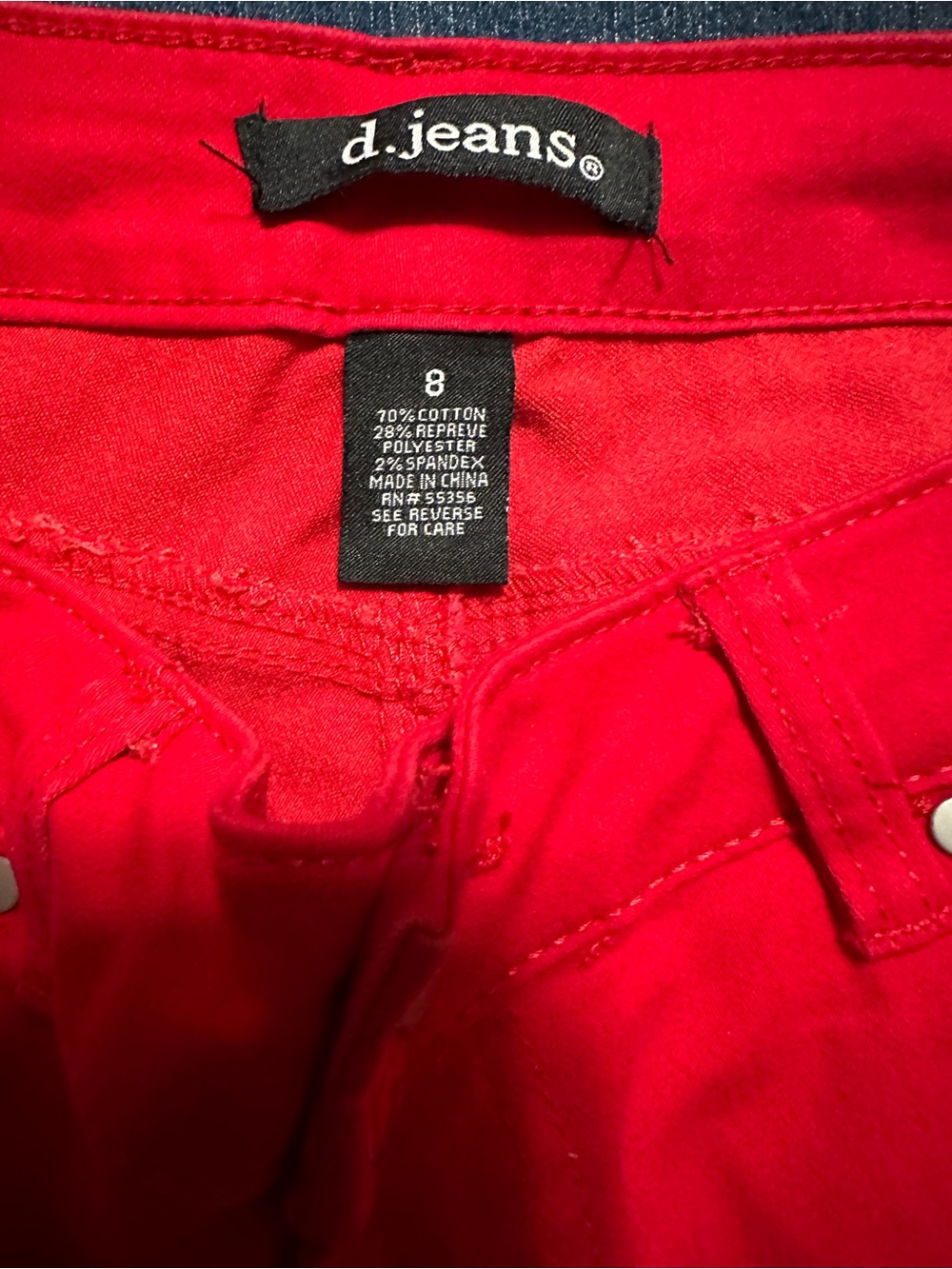 D Jeans - Picture 2 of 3